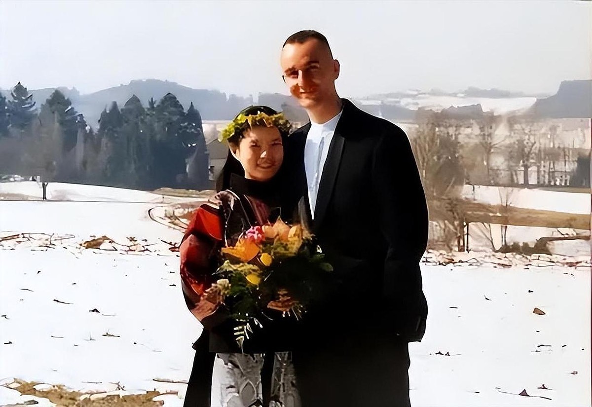 龚琳娜首谈离婚细节，自曝老锣出轨，原来他爱上奥地利的离异女人（组图） - 4