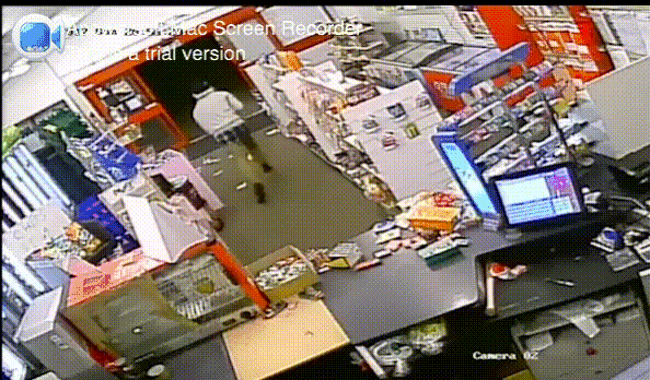 新西兰华人店铺半夜遭卡车破门！带走的东西太离谱，老板被气笑...（组图） - 13