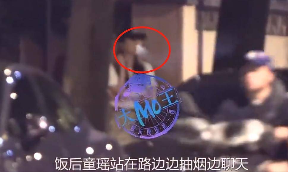 童瑶结婚不到六年，就被拍深夜与男子动作亲密，网友推测是姐妹情（组图） - 8