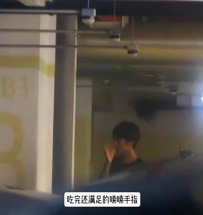 邓超被曝带儿子偷吃，网友：这下孙俪全知道了（组图） - 5