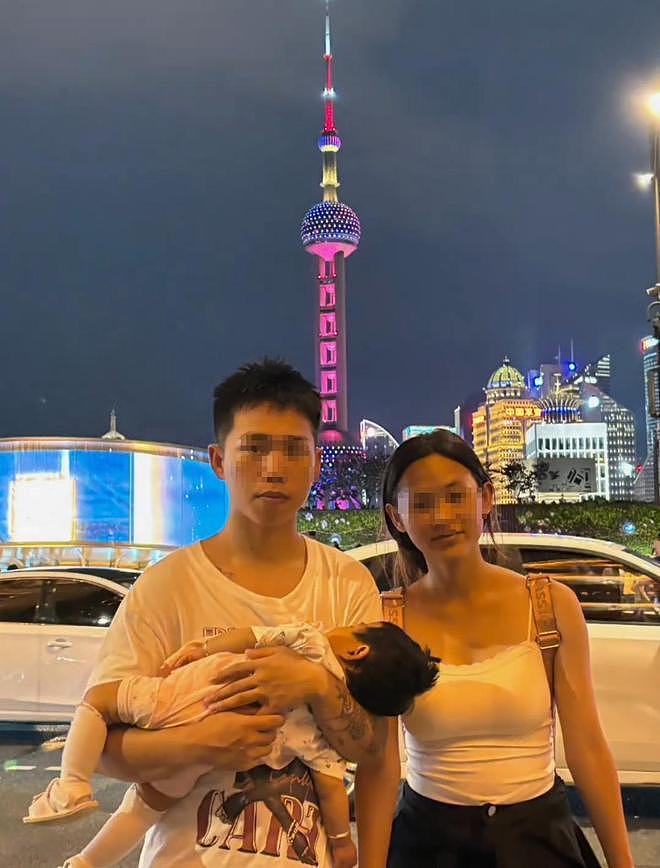 奶奶在哭,宝宝在笑!40天女婴重病,00后父亲割肝救女,术后这一幕让网友泪奔(组图) - 2