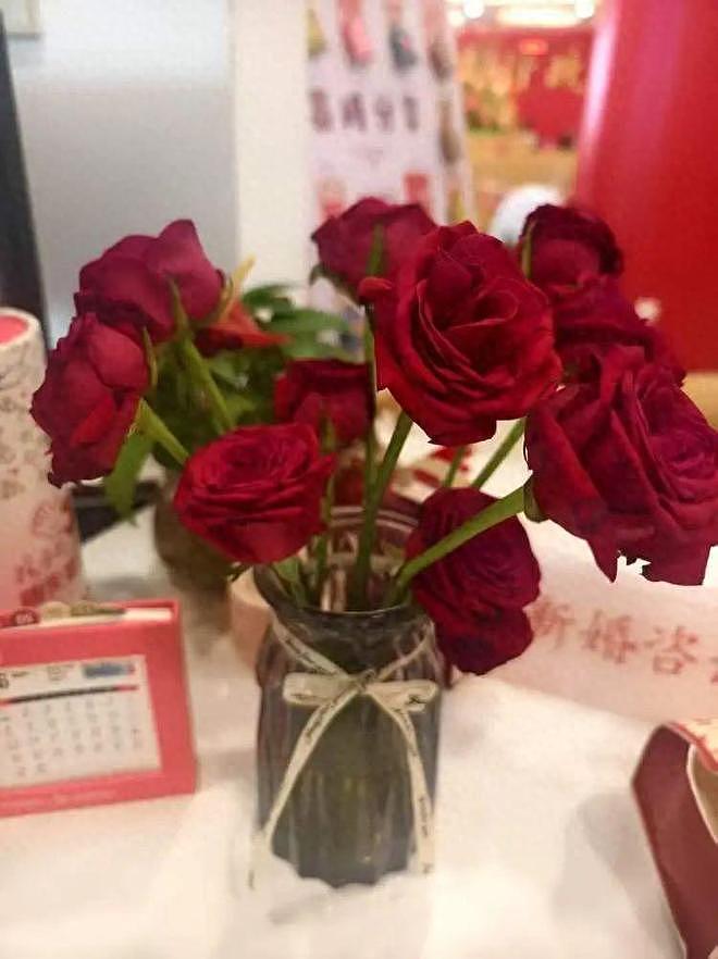 “我的前男友和我的闺蜜结婚了”,上海姑娘自曝:这是当下年轻人脱单自救的新招(组图) - 1
