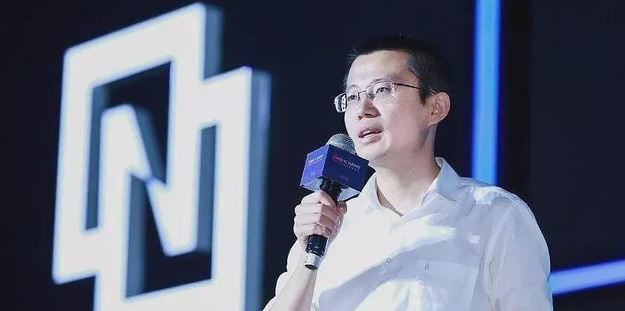 从被美制裁到超越茅台，这对中国兄弟逆袭登顶（组图） - 5