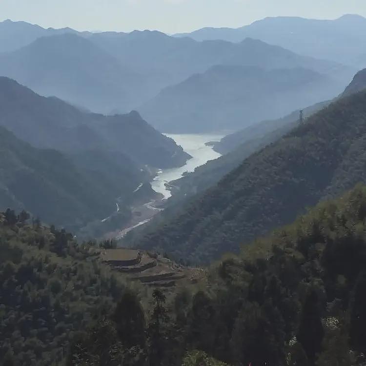 华人在西班牙考驾照有多难？警察、宪兵如临大敌（组图） - 2