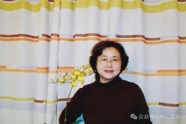 中国教授：美国人有枪，其底层为什么不推翻资本主义（组图） - 1