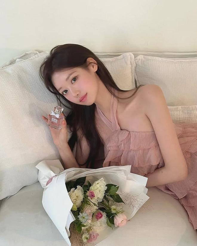 【美女】韩版“奶茶妹”甜美可爱，颜值身材都在线，让你请吃饭你来不来（组图） - 18