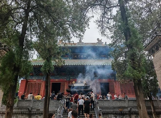 少林寺换住持32天:方丈室围挡拆除,高价香取消,数十名僧人离开(组图) - 4