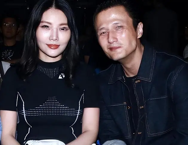 突然宣布婚变？！结婚一年就家暴，老婆开直播控诉？疑似家族遗传暴力基因？（组图） - 18