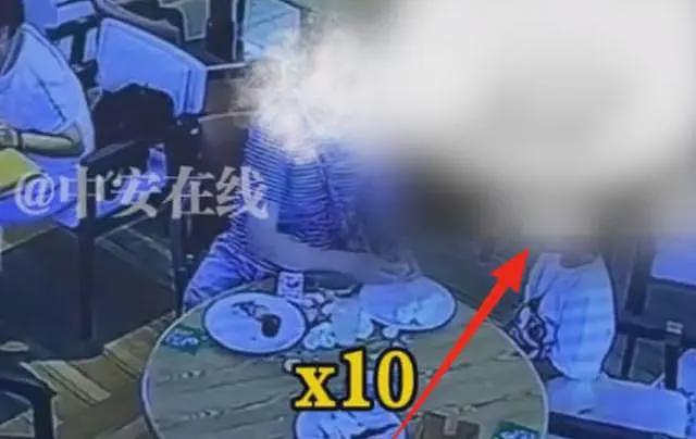 吃自助捏碎20鸡蛋后续:害惨女儿了,老板:她巴不得店里的全要了(组图) - 13