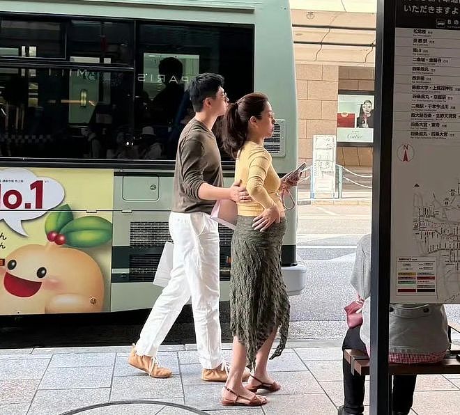 杨采钰破防回怼网友！被曝没领证给人当小老婆，本人反驳：离大谱（组图） - 6