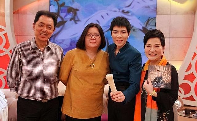 62岁邱黎宽卷入8亿遗产案！闺蜜儿子告她欺诈，港媒曝她喜欢赌博（组图） - 16