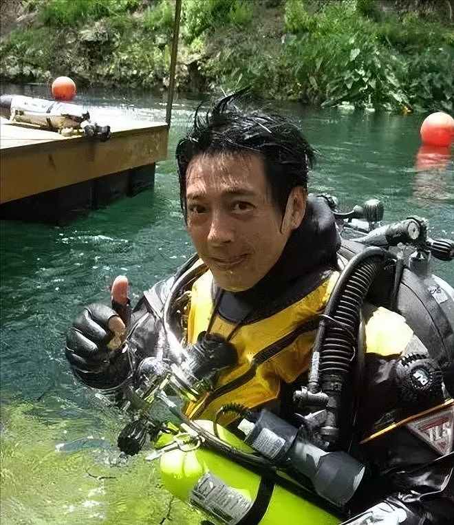 李连杰、吕颂贤连曝病重 | 港台前“大侠”们现状不佳?各有原因(组图) - 14