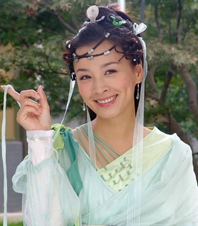 从酒窝女神到微商教母，张庭被实锤传销后为何还能东山再起？（组图） - 3