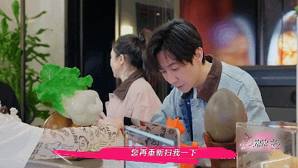 内娱“爷孙恋”:相差50岁,钱也,色也(组图) - 47