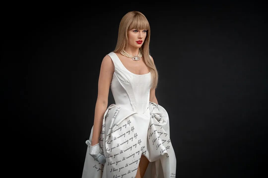 Taylor Swift蜡像亮相悉尼杜莎夫人蜡像馆(组图) - 1
