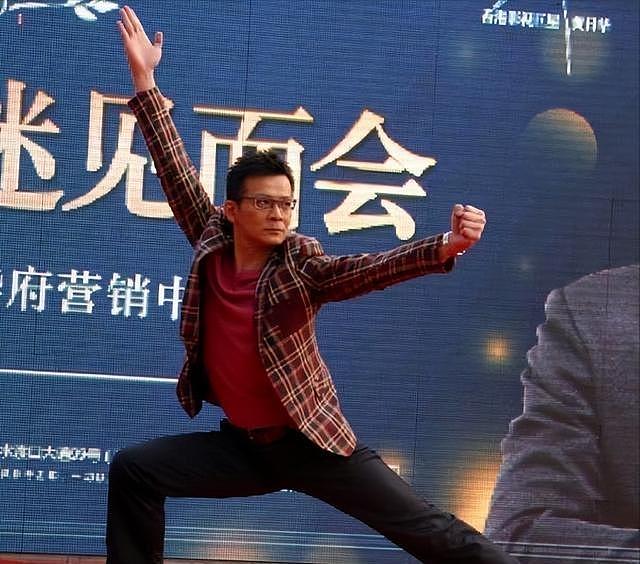 李连杰、吕颂贤连曝病重 | 港台前“大侠”们现状不佳?各有原因(组图) - 28