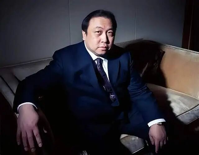 白天陪玩,晚上陪睡不算什么,继岳云鹏事件后,王晶导演又爆大料(组图) - 11