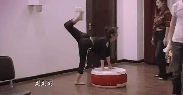 她居然是内娱新晋顶流？搭上杨幂，凭《生万物》爆红，苦熬多年终于出头！网友喊话：收拾收拾，准备升咖吧（组图） - 6