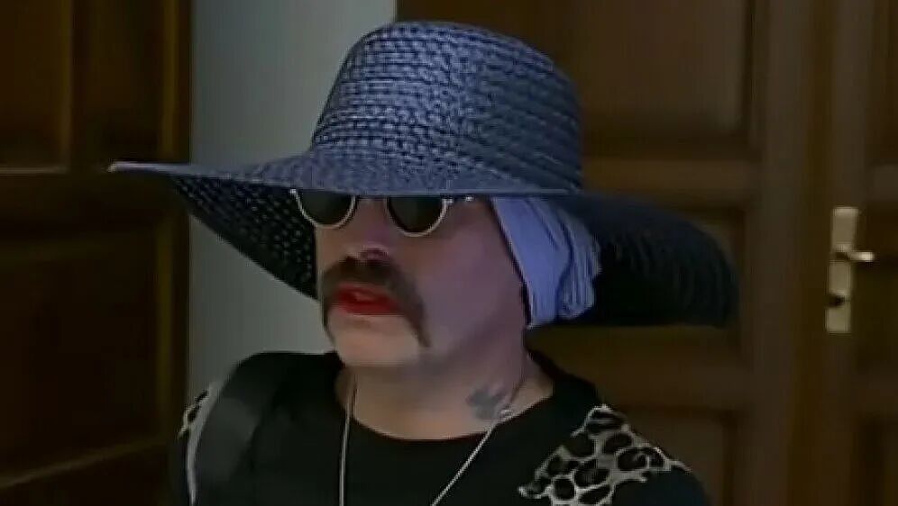 仇恨LGBT的德国极右翼男子被判入狱,却在入狱前紧急申请变为女人?!网友:魔法打败魔法...(组图) - 9