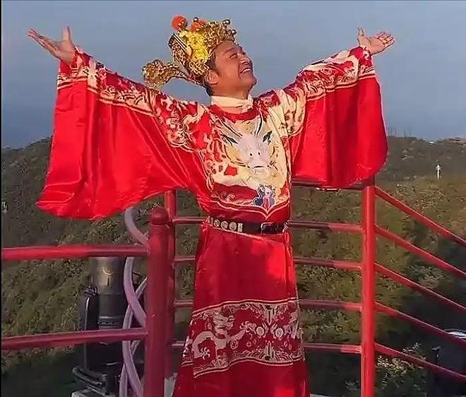 李连杰、吕颂贤连曝病重 | 港台前“大侠”们现状不佳?各有原因(组图) - 41