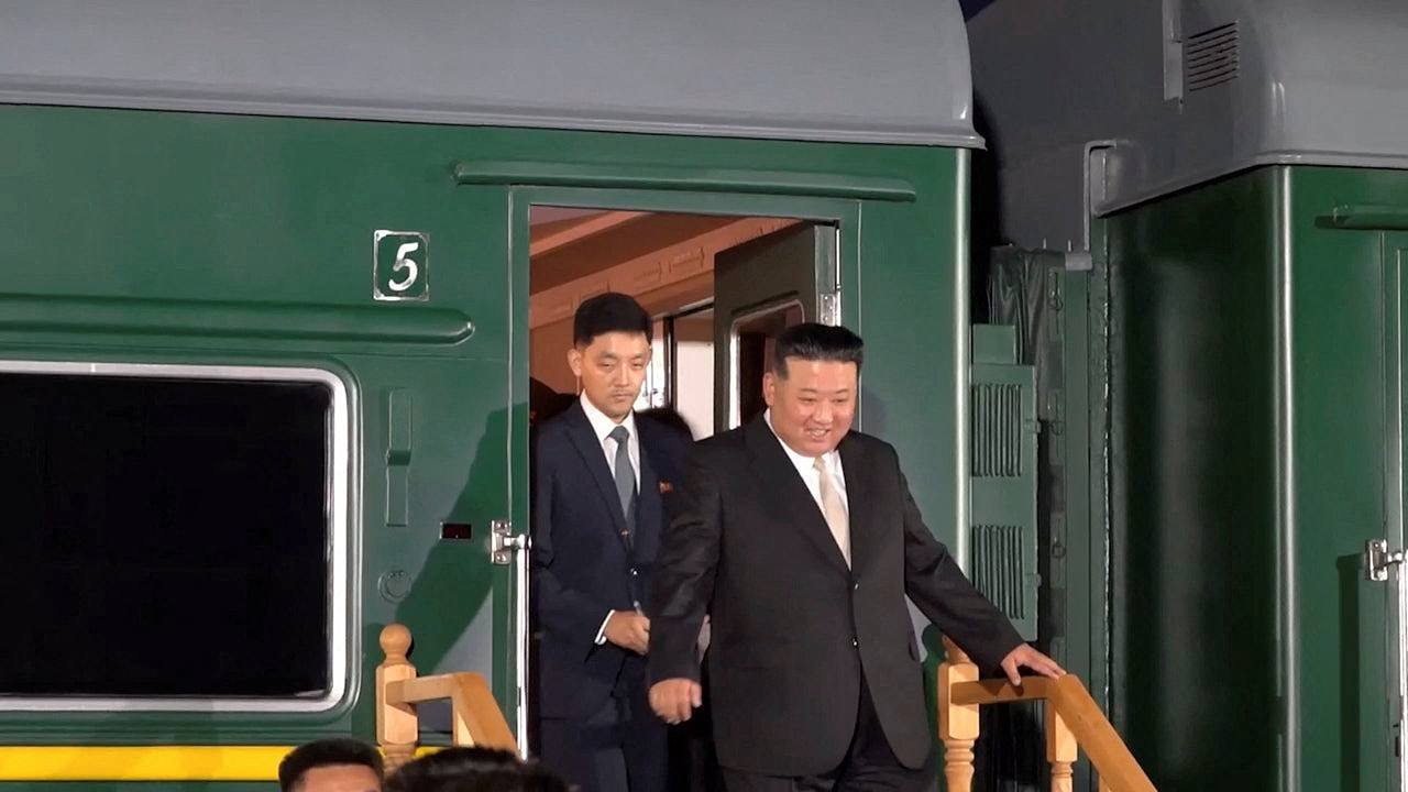 金正恩料9月2日抵北京,丹东酒店传暂停订房,火车票停售(组图) - 1