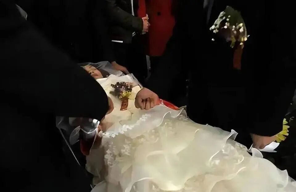 京城四少汪雨官宣结婚，从女星收割机到中年大叔的他到底经历了什么（组图） - 4