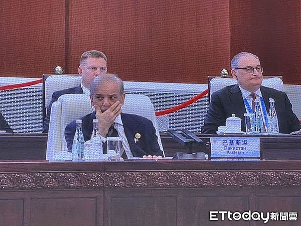 印巴零互动！领导人战后“首次”同场，上合峰会2人尴尬坐斜对面（组图） - 7