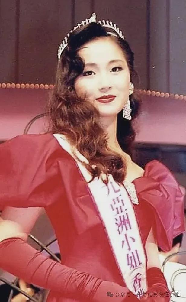 54岁万绮雯，低调复出！甄子丹曾下跪求爱亲吻，背上抛妻弃子骂名（组图） - 12