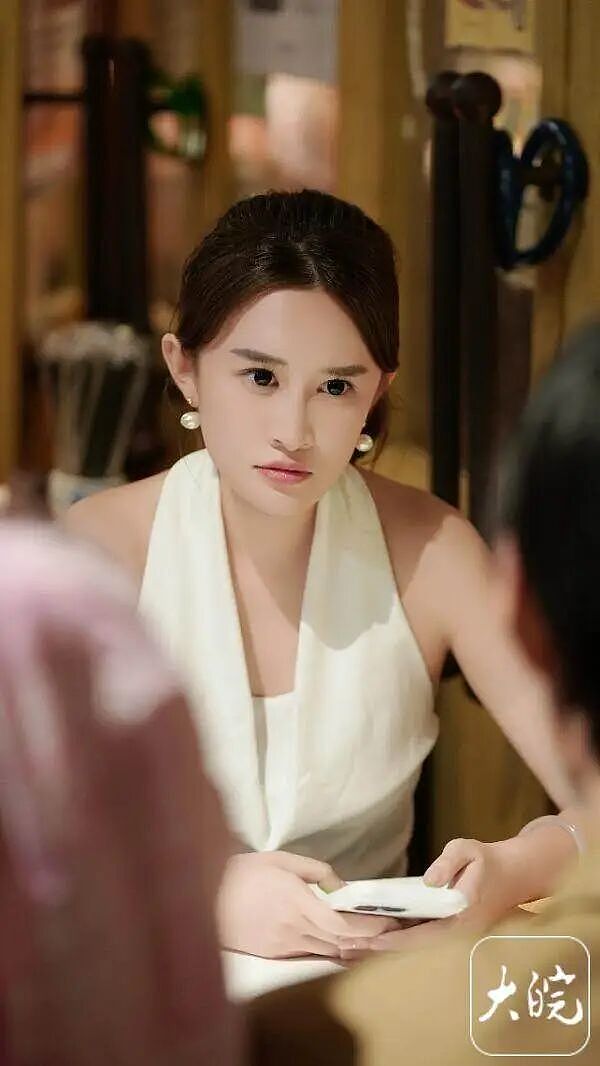 暑假兼职拍短剧，清华女博士回应“赚快钱”：前期多数零片酬，未来想成为制片人（视频/组图） - 3