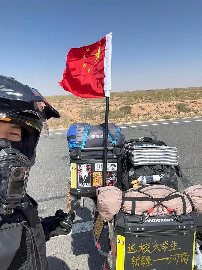 克拉玛依小伙摩旅骑行3500公里去报到,大一时报名参军(组图) - 1