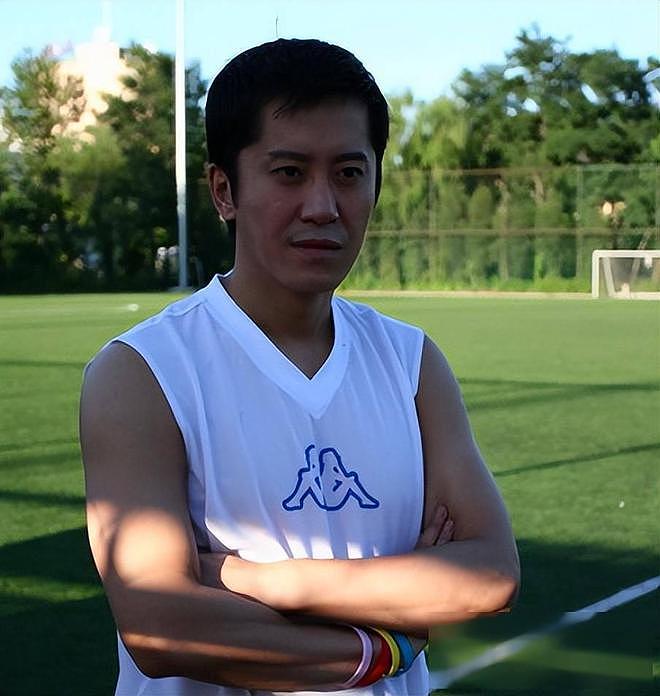 顶流歌手、8次登上春晚，却沦为走穴歌手的毛宁，给大家敲响警钟（组图） - 3