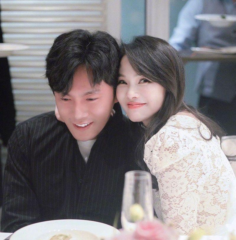 破除婚变合体，52岁伊能静哪最吸引人？ 秦昊：皮肤白胸部大（图） - 1