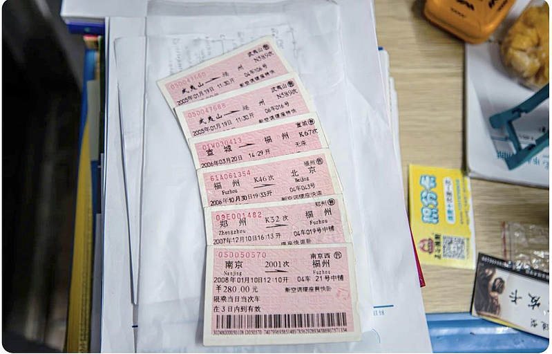 中国纸质火车票10月1日起停用，网友纷晒珍藏（图） - 1