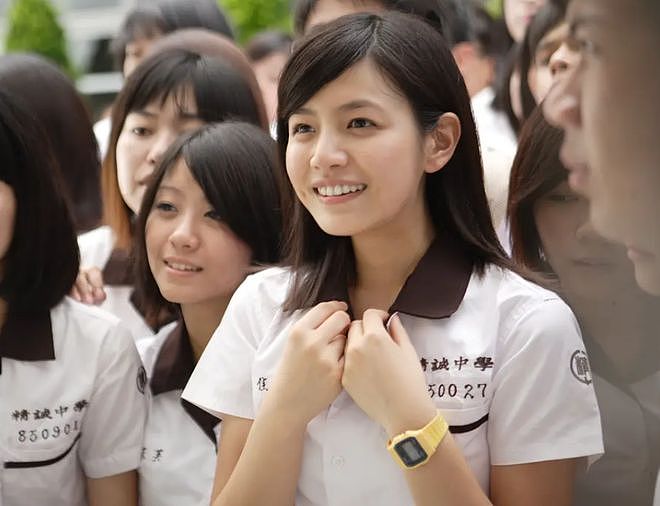 42岁陈妍希离婚半年后,婚恋观大转变,直言别在婚姻里丢了自己(组图) - 7