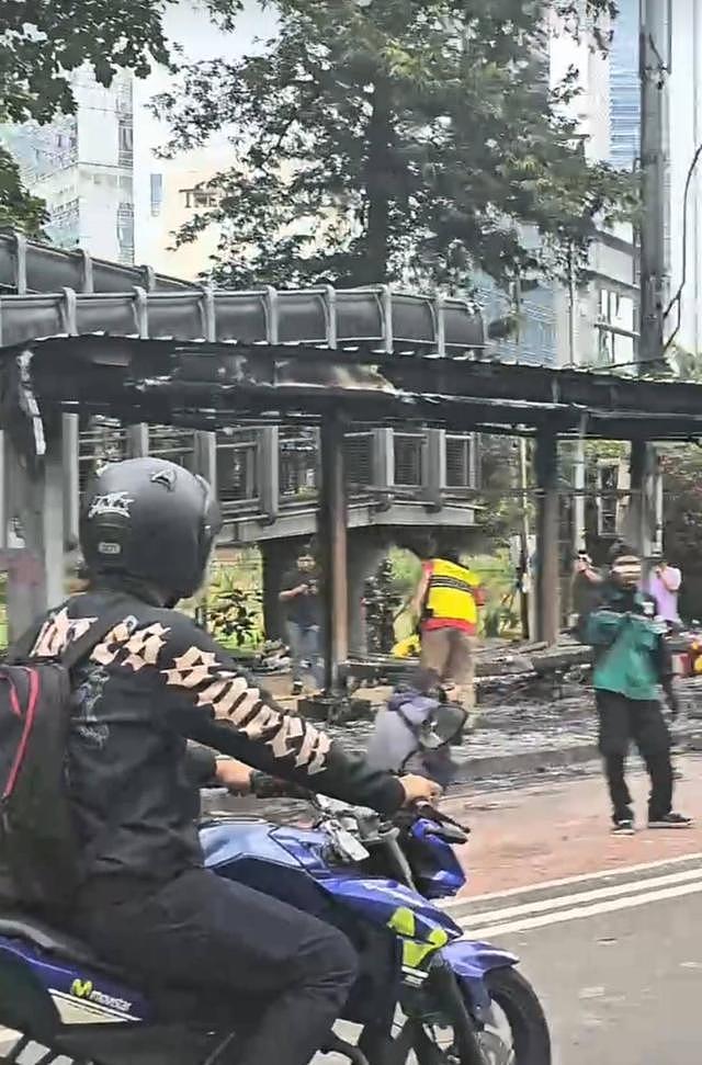 印尼爆发大规模抗议！当地华人：多位政要住宅被洗劫（组图） - 2
