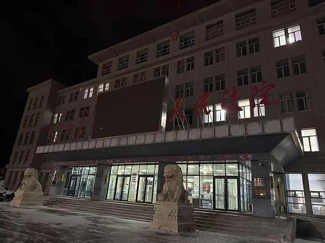 “四子王旗警察枪击案”当事人邢志强今日刑满释放(组图) - 2