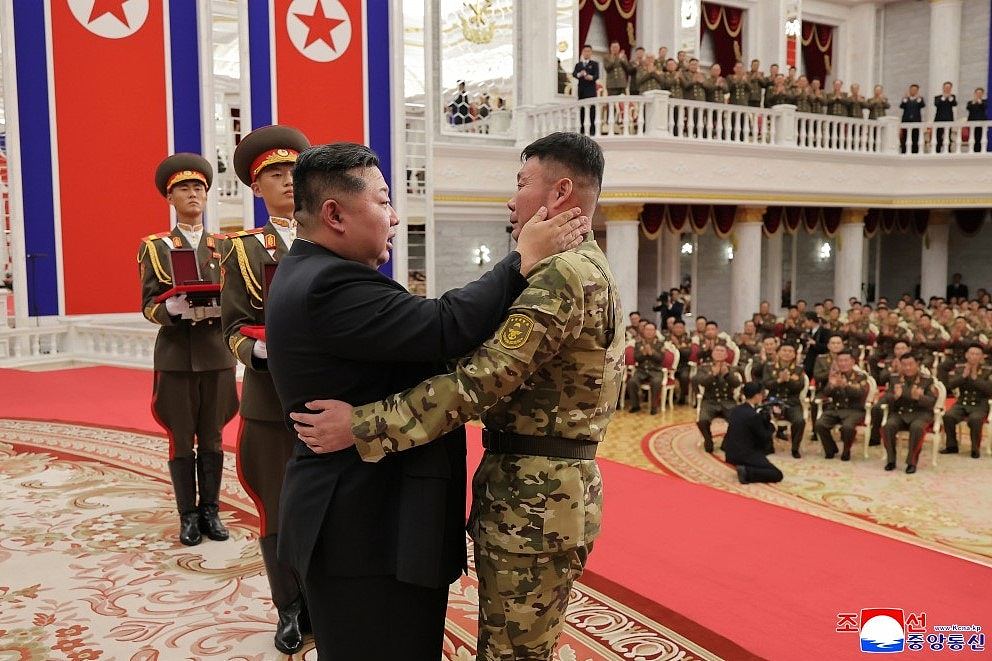 九三阅兵:到北京前连续向普京示好 金正恩政治情商惊人(组图) - 4