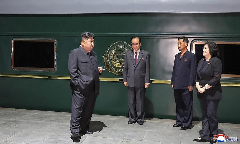 九三阅兵结束!俄朝元首会面,金正恩称愿尽所能助俄!特朗普表态(视频/组图) - 55