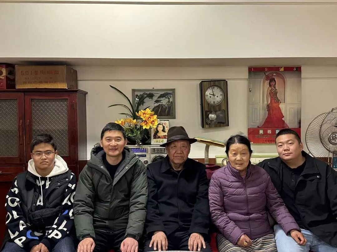 【情感】扬州小伙与藏族姑娘的“美食情缘”：被岳父母疼爱的外乡女婿，研发上百种藏菜惊艳世界（组图） - 8