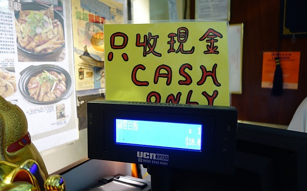 惊人代价！拿现金少报税？有人因7712美元失去公民身份，华人要警惕了（组图） - 5