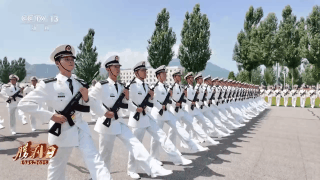 探访阅兵训练场：哪些方队将“劈枪“？“最帅天团仪仗方队如何练成（组图） - 10