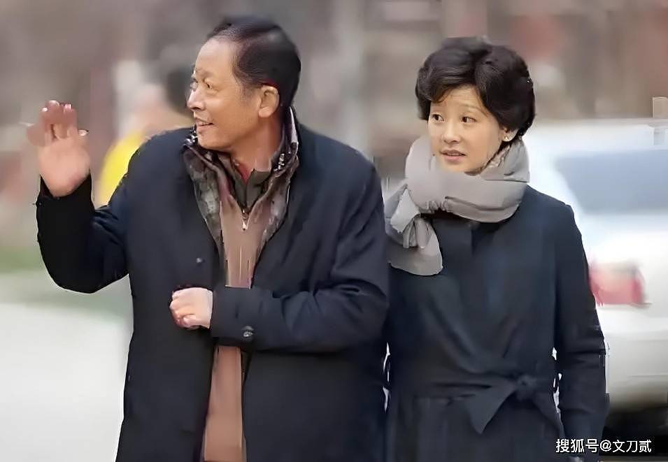 “出轨”不算事！徐帆为了拴住冯小刚，她的忍耐远比你想的更狠（组图） - 9