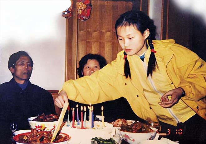 20年后再看初代“超女”：李宇春仍是顶流、张靓颖因爱蹉跎？（组图） - 7