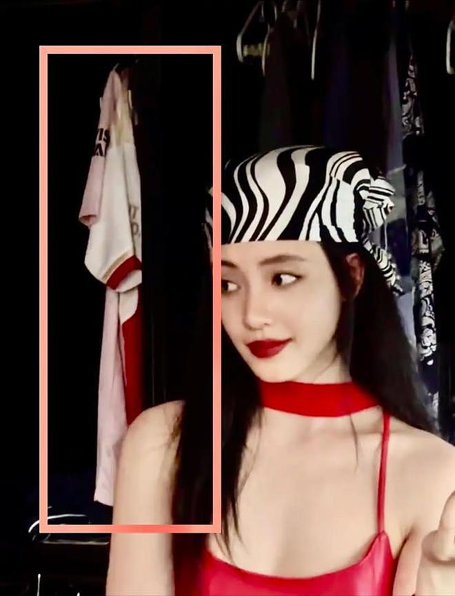 两位女明星疑自爆恋情都翻车！揭开了娱乐圈“重男轻女”的遮羞布（组图） - 4
