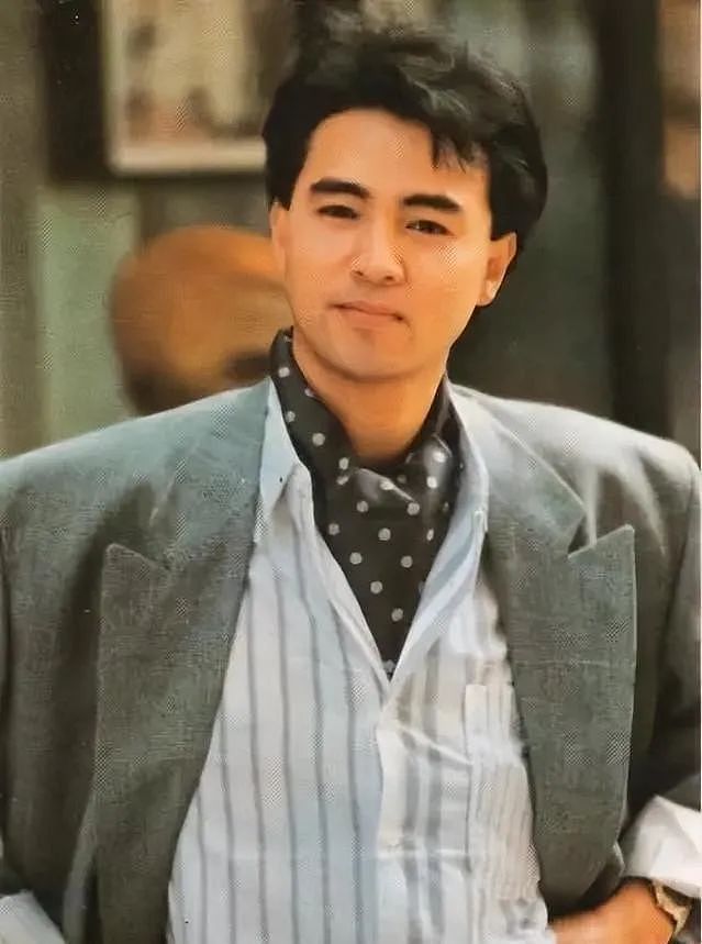 “四大天王”之首，离婚后再娶初恋，为何巅峰时消失，20年不见？（组图） - 11