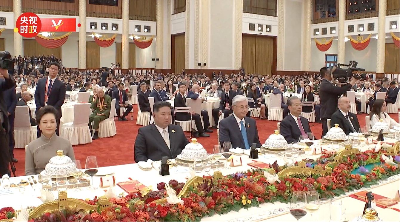 抗战胜利80周年招待会，习近平坚持和平发展道路，普京金正恩同席（组图） - 3