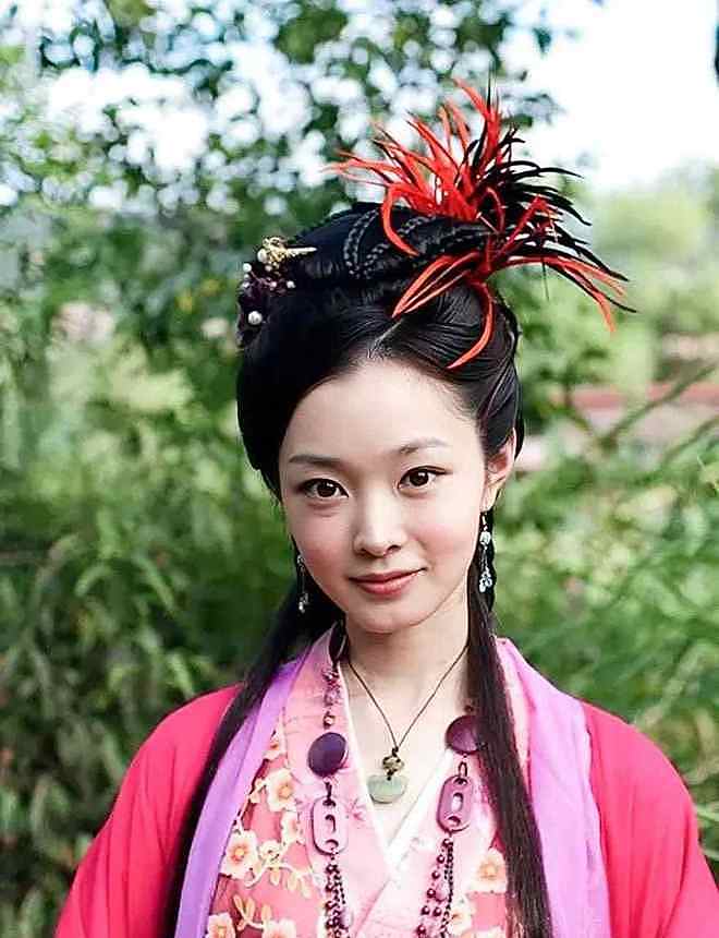 宋轶否认整容 ,出道16年10部作品,狐系美人的颜值真的变了吗(组图) - 11