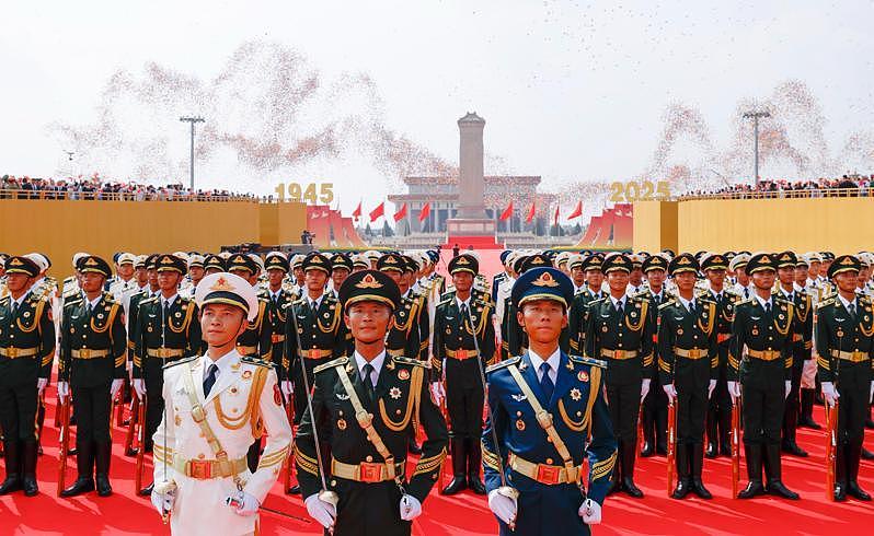 中共九三阅兵“意在炫耀军力”！WSJ：同时对美发出别挑战大陆警告（组图） - 1