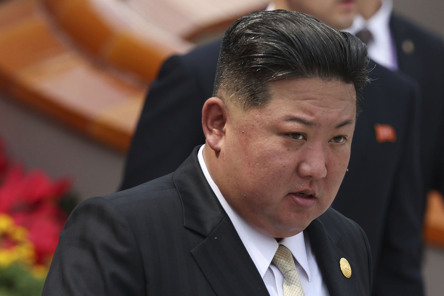 金正恩地位大跃进！专家曝“一张相片”意义大：他超越祖父金日成（组图） - 2