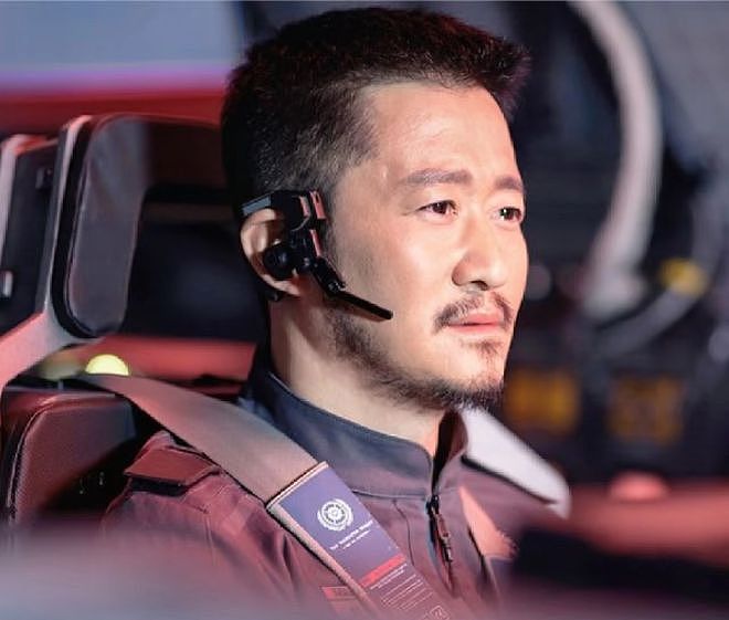 被骂的吴京，没有后视镜（组图） - 30